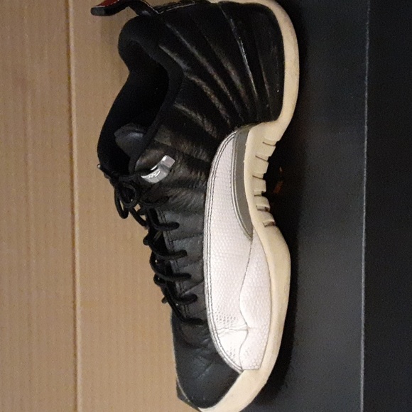 Air Jordan 12 Retro Low Playoff sneakers - Picture 8 of 16